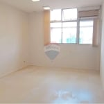 Sala 30 m2 com vaga de garagem na Av. Prudente de Morais