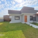 Casa com 3 quartos à venda na Avenida Paulo Roberto Vidal, 234, Bela Vista, Palhoça