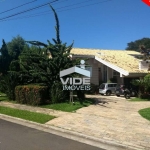 LINDA CASA A VENDA NO LOTEAMENTO ALPHAVILLE EM CAMPINAS.