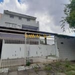 Sobrado Triplex de Esquina com quintal - OPORTUNIDADE