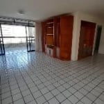 Edf. Tauros - Apartamento no Bairro do Parnamirim com 4 quartos sendo 2 suítes com 226m² por R$ 1.300.000,00.