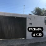 Excelente Casa Residencial a Venda com 03 quartos em Siqueira - Fortaleza - CE