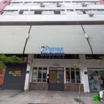 Apto centro de Floripa; dois dorm. dependência de empregada, dois banheiros..