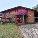 Casa à venda, 6 quartos, 4 suítes, 2 vagas, Parque do Imbui - Teresópolis/RJ