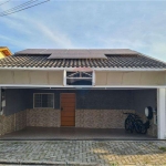 Casa à venda em Bragança Paulista-SP