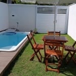 Casas Térrea 2/4 Suíte, Piscina, Suíte, Garagem, Condomínio Portal de Arembepe - Com Escritura - Financia