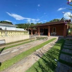 Casa a venda no Jd Pernambuco II com piscina