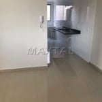 Apartamento à venda na Vila Nivi, de 2 dormitórios com  sacada com churrasqueira, na Vila Constança.