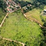 Terreno de 14.022m², área mista para condomínios ou galpão industrial em Atibaia.