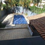 Casa Assobradada  com 350m²,  Piscina  3 Quartos  1 Suite de 4 a 5 vagas