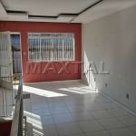 Conjunto comercial, sobreloja 120m² com 5 salas, cozinha, banheiro e terraço.