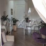 Apartamento à venda de 65m². Com 2 dormitórios, sala e 1 vaga. Jardim das Laranjeiras.