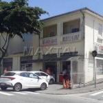 Prédio comercial na Avenida Mazzei com 426m², com 4 banheiros e 8 vagas.