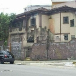 Terreno em Santana, 150 m², ocupando uma excelente esquina,  muito apropriado para  negócios.