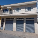 Sobrado a venda, com 254m², Comercial e Residencial, 6 dormitórios, 4 banheiros, 3 vagas, 3 salões.