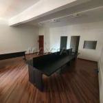 Sala comercial com 80m², duas salas, um banheiro, uma bancada para refeição, ao lado metrô Tucuruvi.