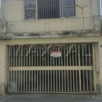 Sobrado vende-se  2 dormitórios,  sala, cozinha, 3  banheiros e 2  vagas de  garagem.