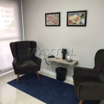 Sala comercial com 43m², com sacada , 2 salas, 1 banheiro, com vaga de garagem em Santana.