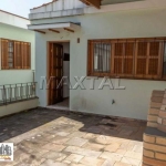 Casa à venda de 300m², com 5 suítes, 4 salas, 5 banheiros e 6 vagas, no Jardim França.