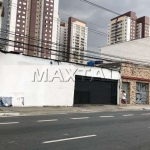 Ponto Comercial em um salão mezanino, escritório, banheiros e depósito, na Vila Guilherme.