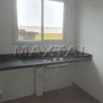 Apartamento de 1 dormitório, pronto para morar, junto da avenida Água Fria, de 28m².