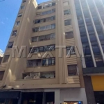 Apartamento Kitnet Centro, na Santa Efigenia com cozinha e banheiro Vende  38 m²