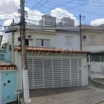 Sobrado a Venda com 3 dormitórios, 1 suíte, 4 bannheiros, 2 vagas com 120m²