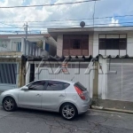 Sobrado com 3 dormitórios sendo 1 suíte, sala, cozinha. dependência de empregada e 2 vagas.