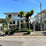 Casa toda mobiliada com piscina para locação no Jardim França, com 04 dormitórios e 5 vagas.