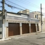 Casa na Região de Santana com 269m², com 3 dormitórios, 1 suíte, 3 banheiro, 3 vagas.