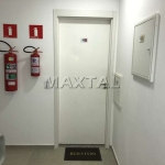 Apartamento de condomínio mobiliado, de 52m². Com 2 dormitórios, 1 sala, 1 banheiro e  1 vaga.