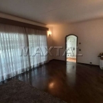 Você vai se deslumbrar com este sobrado na Vila Guilherme com 280m², 2 salas, 2 banheiros, 2 vagas.