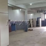 Prédio comercial com 490m². Com 2 pavimentos, 2 banheiros e 2 vagas, na Vila Guilherme.