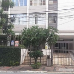 Apartamento para locação ao lado do metrô, com 2 quartos, 2 banheiros, 1 vaga com 71m².