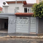 Casa à venda na Vila Nivi de 200 m², toda reformada,  com 2 dormitórios sendo 1 suíte e 1 vaga.