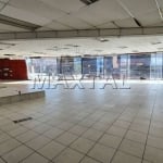 Ponto comercial para locação, de 400m²,  4 banheiros e cozinha, na Avenida Imirim.