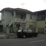 Casa à venda em Santana com 3 dormitórios sendo 1 suíte, 2 vagas de garagem.