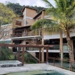 Casa com 4 dormitórios à venda, 410 m² por R$ 2.550.000,00 - Itacoatiara - Niterói/RJ