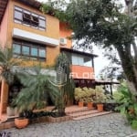 Casa com 3 dormitórios à venda, 508 m² por R$ 3.000.000,00 - Piratininga - Niterói/RJ