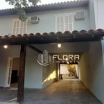 Casa com 3 dormitórios à venda, 200 m² por R$ 1.300.000,00 - Piratininga - Niterói/RJ