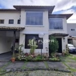 Casa com 3 dormitórios à venda, 116 m² por R$ 780.000,00 - Itaipu - Niterói/RJ