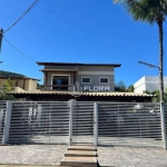 Casa com 3 dormitórios à venda, 144 m² por R$ 820.000,00 - Piratininga - Niterói/RJ