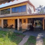 Casa com 3 dormitórios à venda, 319 m² por R$ 850.000,00 - Itaipu - Niterói/RJ