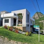 Casa com 3 dormitórios à venda, 231 m² por R$ 1.490.000,00 - Cajueiros - Maricá/RJ