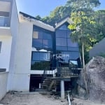 Casa com 3 dormitórios à venda, 140 m² por R$ 699.000,00 - Piratininga - Niterói/RJ