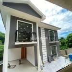 Casa com 3 dormitórios à venda, 136 m² por R$ 750.000 - Maravista - Niterói/RJ