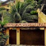 Casa com 3 dormitórios à venda, 210 m² por R$ 720.000,00 - Serra Grande - Niterói/RJ