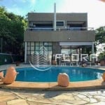 Casa com 5 dormitórios à venda, 450 m² por R$ 2.500.000,00 - Camboinhas - Niterói/RJ