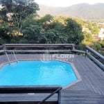 Casa com 3 dormitórios à venda, 140 m² por R$ 820.000,00 - Serra Grande - Niterói/RJ