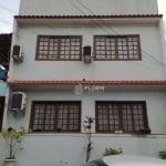 Casa com 3 dormitórios à venda, 144 m² por R$ 600.000,00 - Porto Novo - São Gonçalo/RJ